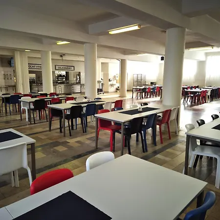 Sd Nemcovej 1 Hostel