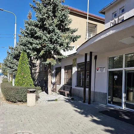 Hostel Sd Nemcovej 1 Kosice