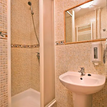 Hostel Sd Nemcovej 1