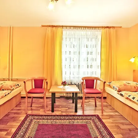 Hostel Sd Nemcovej 1 Kosice