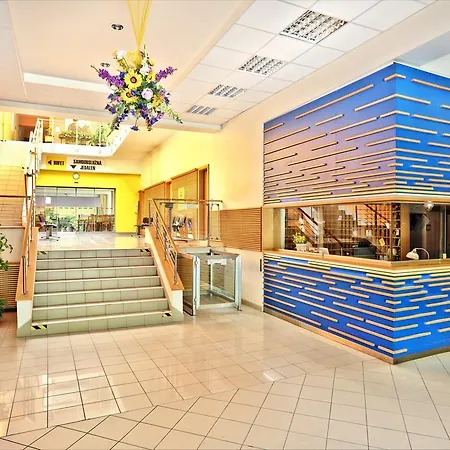 Sd Nemcovej 1 Hostel *